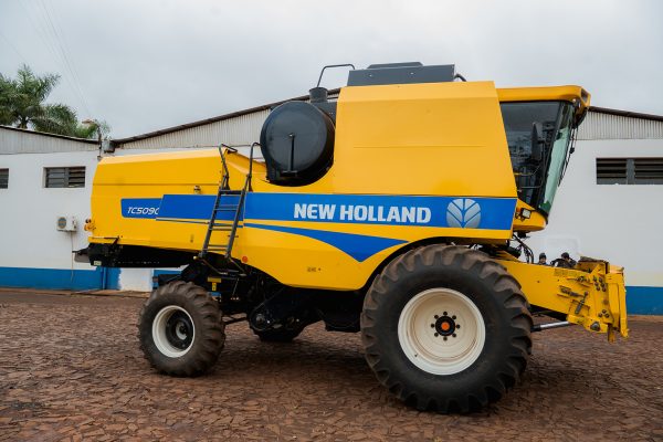 COSECHADORA NEW HOLLAND TC5090 - Imagen 3