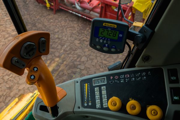 COSECHADORA NEW HOLLAND TC5090 - Imagen 6
