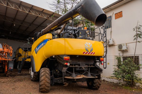COSECHADORA NEW HOLLAND CR6080 - Imagen 3