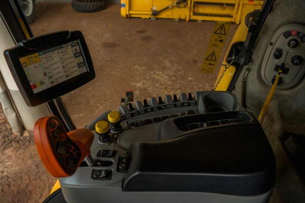 COSECHADORA NEW HOLLAND CR9060 - Imagen 6