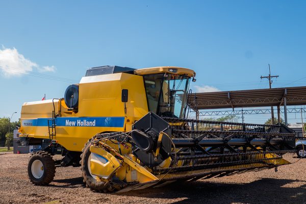COSECHADORA NEW HOLLAND TC5090 - Imagen 3