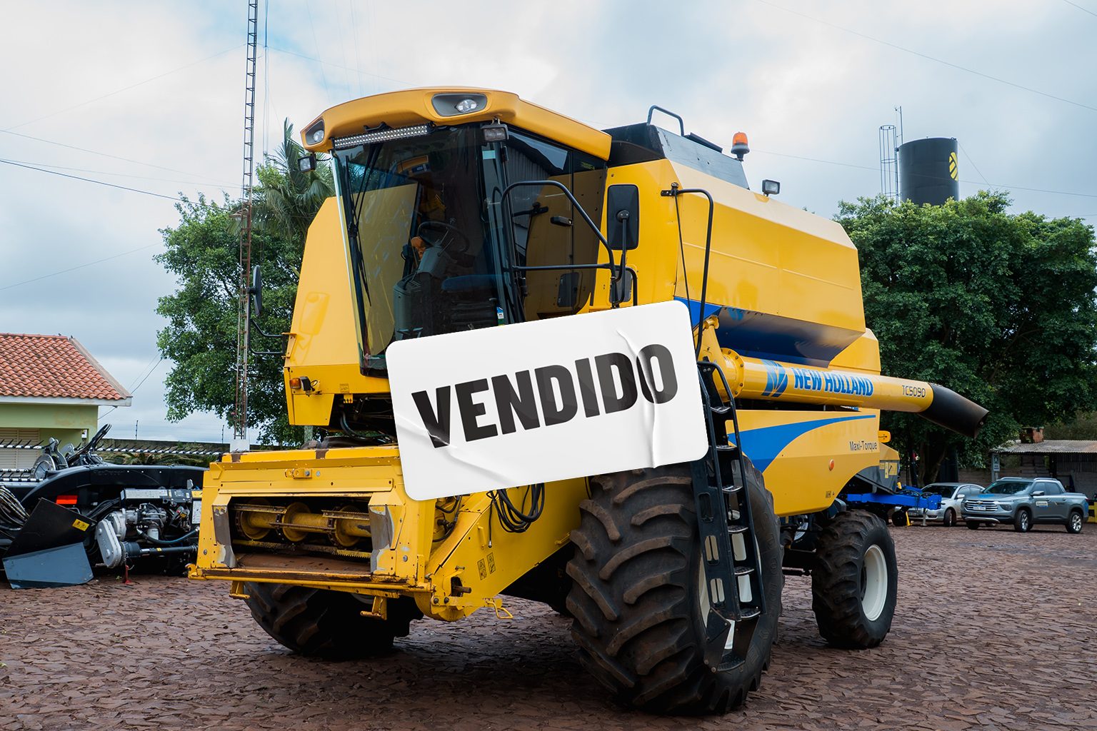 COSECHADORA NEW HOLLAND TC5090