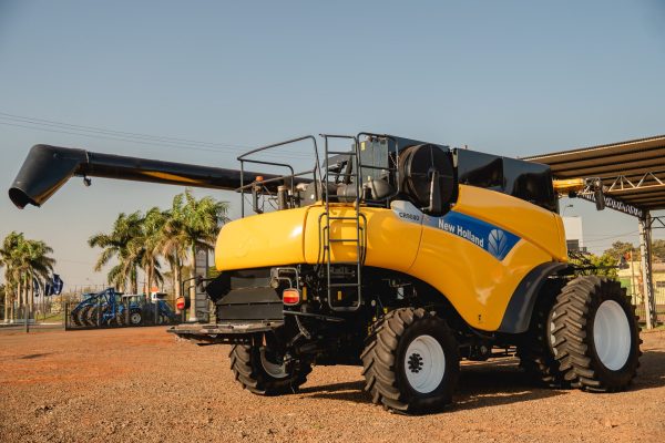 COSECHADORA NEW HOLLAND CR9080 - Imagen 3