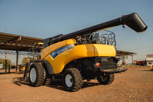 COSECHADORA NEW HOLLAND CR9080 - Imagen 4
