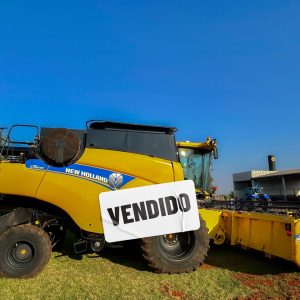 Cosechadora New Holland CR6080