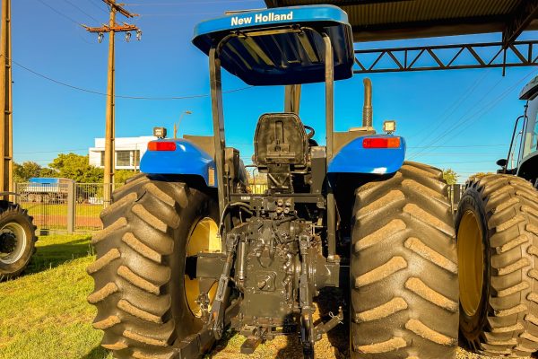 Tractor New Holland TM150 - Imagen 3