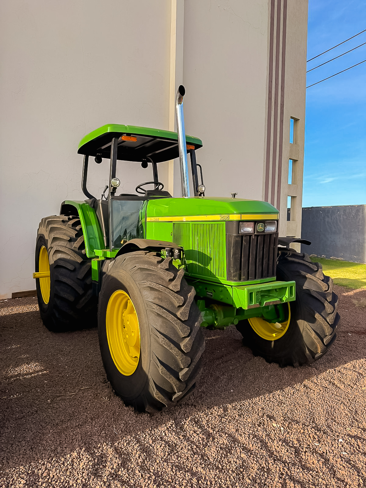 Tractor John Deere 7505